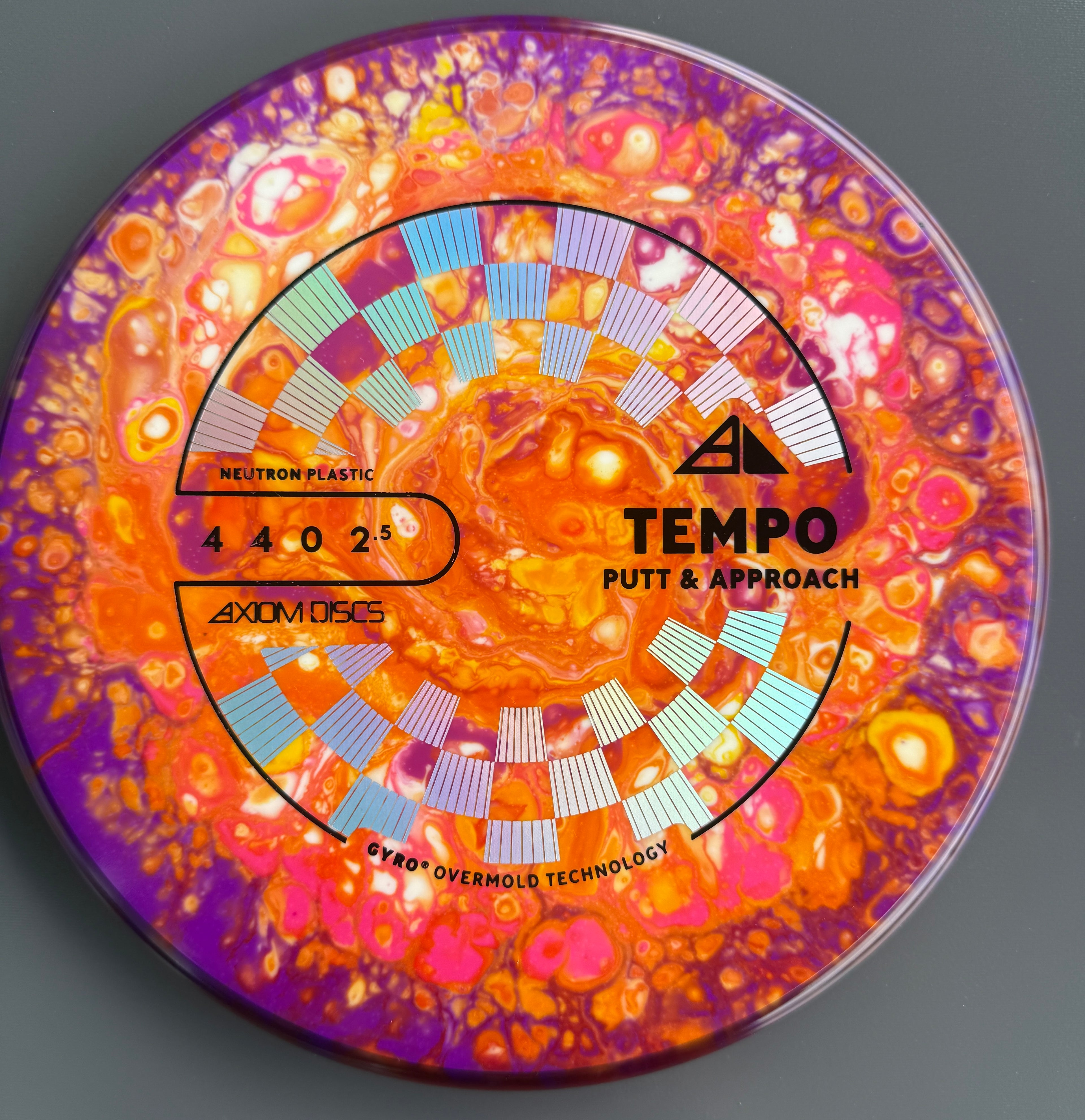 Axiom Tempo Neutron Project Lab Coat - 167 g
